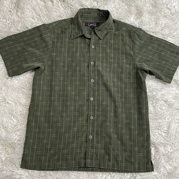 Urban Rags Button Down Shirt Green Size Medium Y2K Fashion - Picture 1 of 3